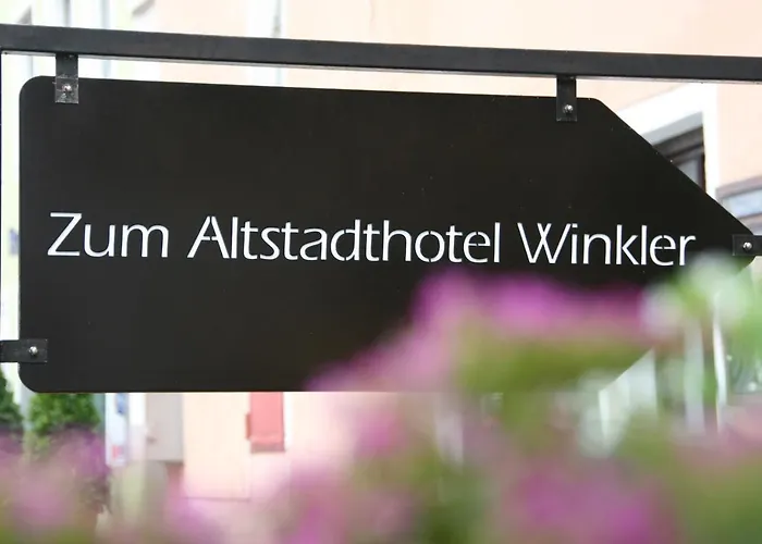 Altstadthotel Brauereigasthof Winkler מלון