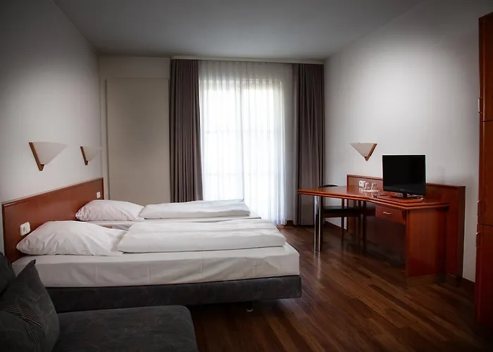 מלון Altstadthotel Brauereigasthof Winkler
